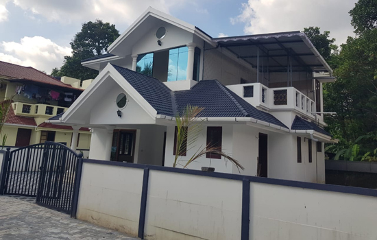 House for sale Vengoor