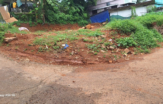 10 cents Plot for sale in Angamaly 