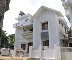 House for sale in Angamaly, Mookkannoor
